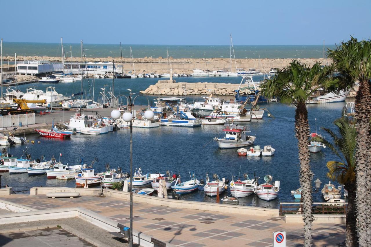 Apartmán Terrazza Sul Porto Scoglitti Exteriér fotografie