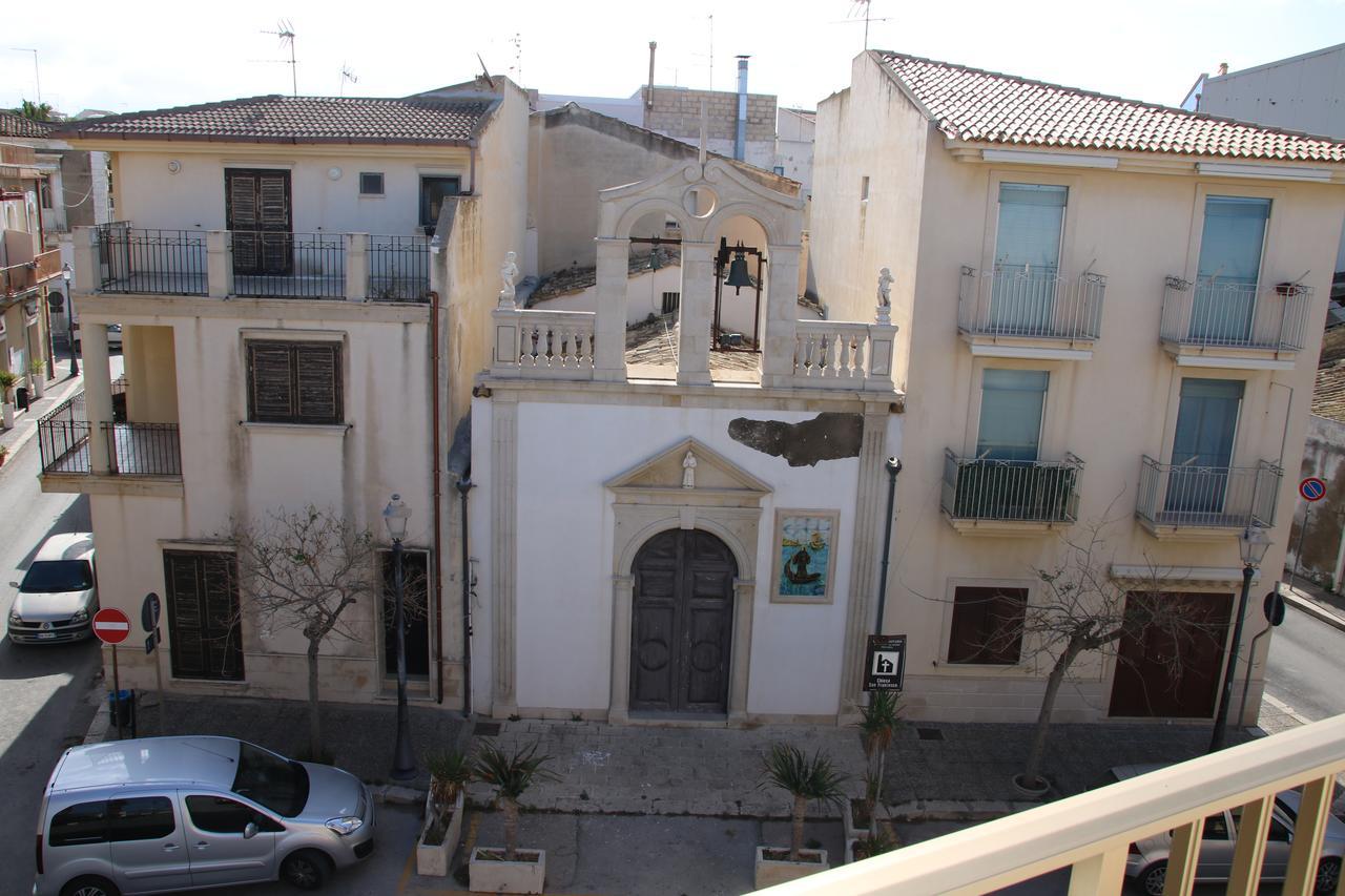 Apartmán Terrazza Sul Porto Scoglitti Exteriér fotografie